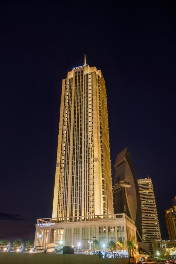 Wyndham Grand Doha West Bay Beach Luaran gambar The Four Seasons Hotel, Bangkok