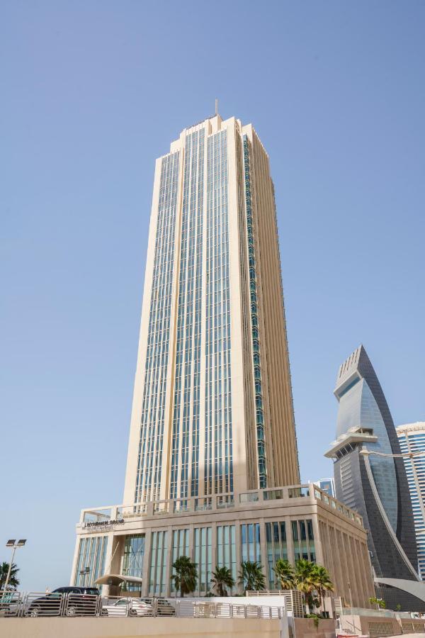 Wyndham Grand Doha West Bay Beach Luaran gambar The tower in 2011